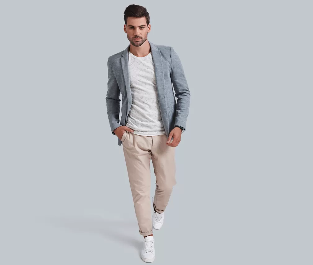 model akademi iletişim