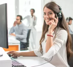 model akademi iletişim