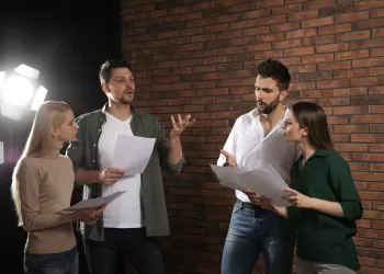 Oyunculuk Eğitiminde Neler Öğretilir?