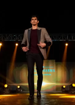 podyum uygulama dersleri