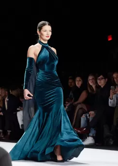 podyum uygulama kursu fiyatları