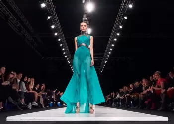 Zarafet Kursu Hangi Meslekler İçin Gerekli?