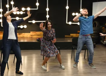 Kamera Önü Oyunculuk Kursları: Işıklar, Kamera, Oyun!